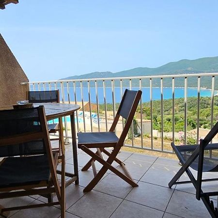 Chalereux T2 Vue Mer Et Piscine Alba Rossa Серра-ди-Ферро Экстерьер фото