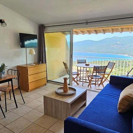 Chalereux T2 Vue Mer Et Piscine Alba Rossa Серра-ди-Ферро Экстерьер фото
